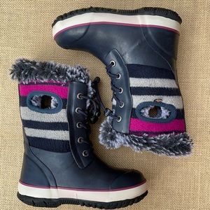 EUC Bogs Arcata Waterproof faux fur lined boots